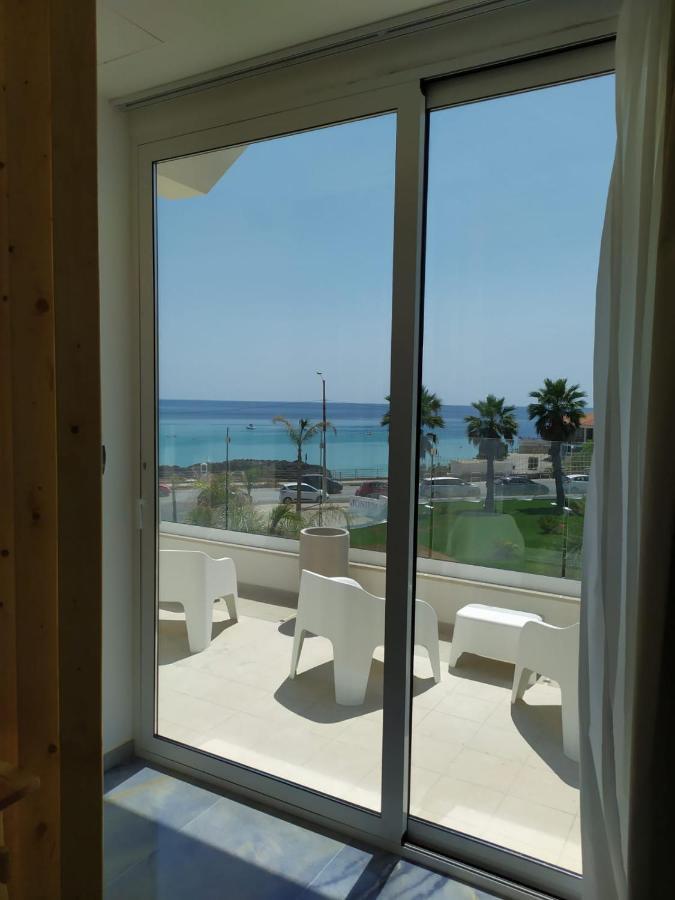 Jonium Hotel - Amazing Sea View And Swimming Pool 풀사노 외부 사진